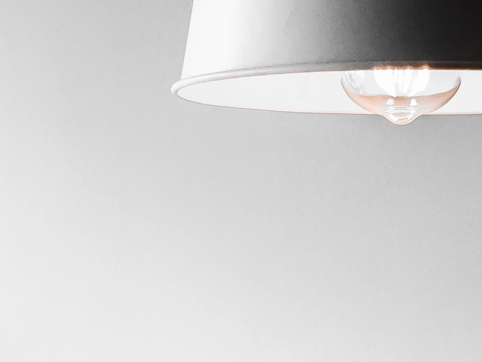 Detail of the Dome pendant lamp